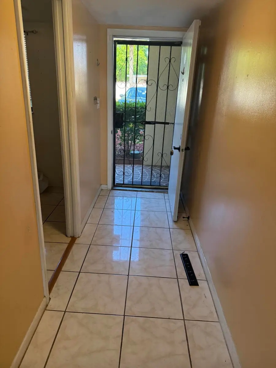 2025 Oleander Boulevard, Fort Pierce, FL 34982 - #2