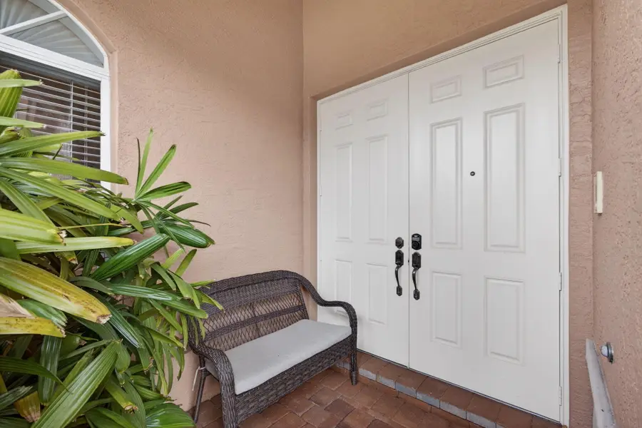 127 Casa Grande Court, Palm Beach Gardens, FL 33418 - #3