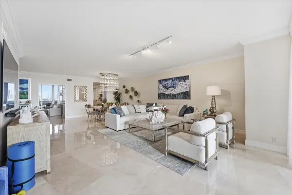 3200 N Ocean Boulevard N #703, Fort Lauderdale, FL 33308