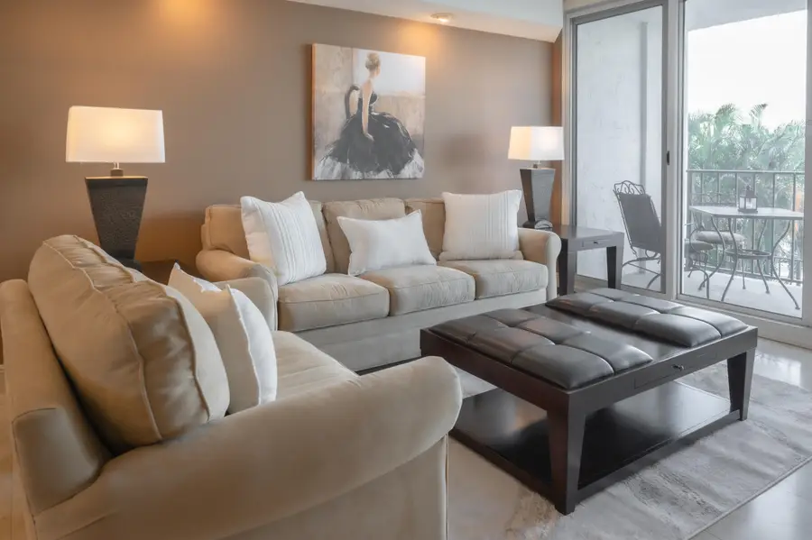 521 N Riverside Drive #208, Pompano Beach, FL 33062 - #2