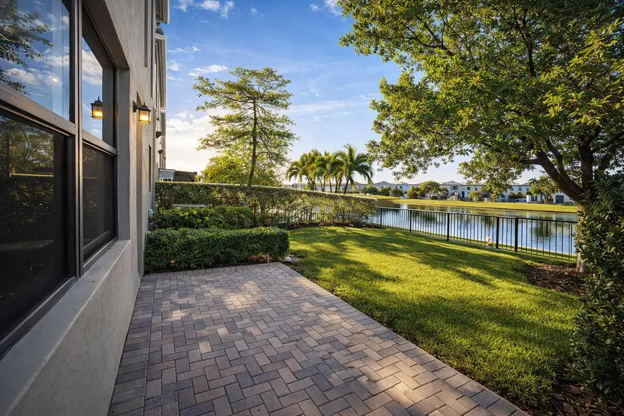 671 NE 191st Terrace, Miami, FL 33179 - #2