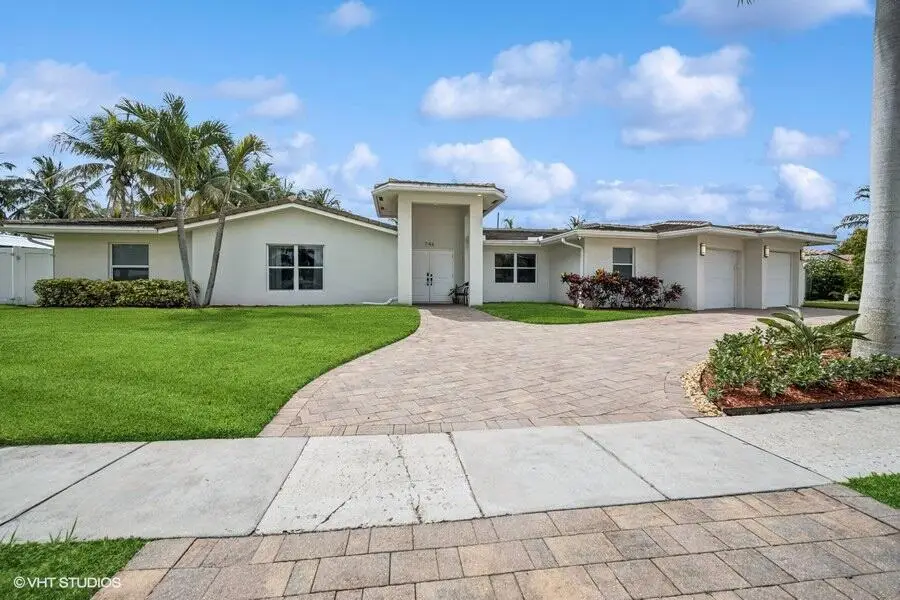 746 SW 2nd Street, Boca Raton, FL 33486 - #1