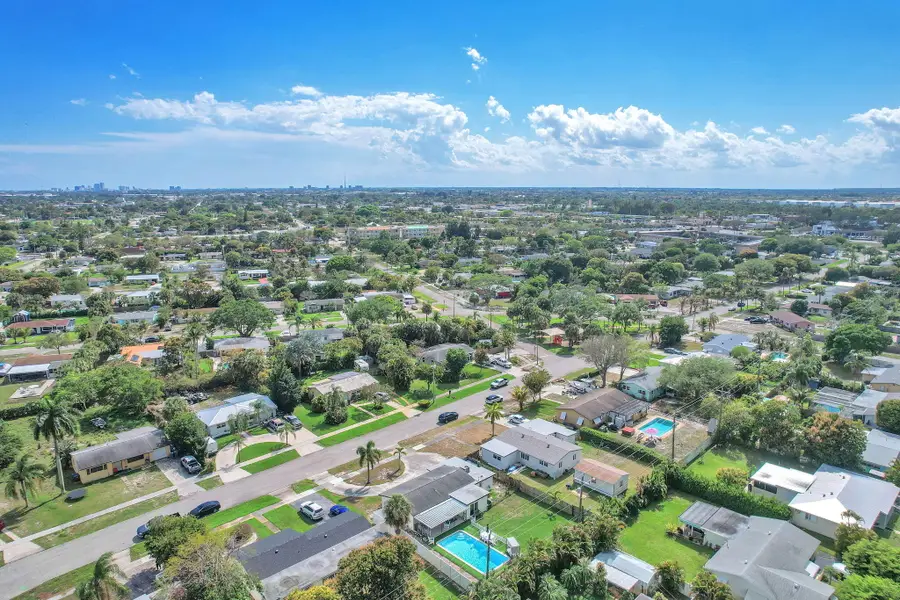 731 W Ilex Drive, West Palm Beach, FL 33403 - #2