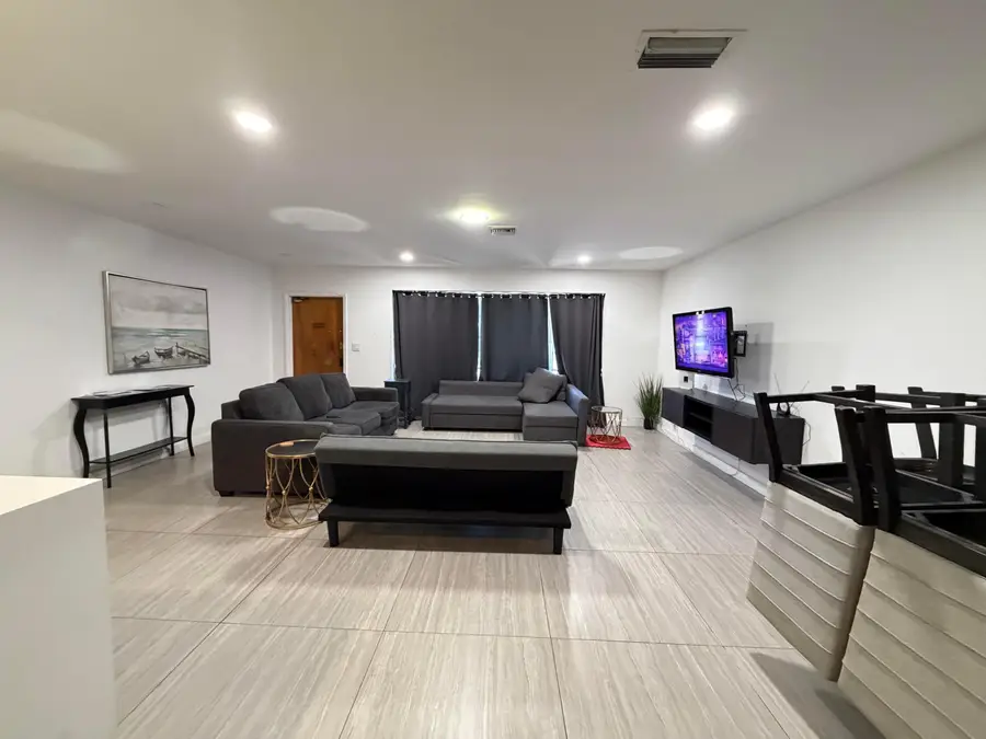 17390 NE 22nd Avenue, North Miami Beach, FL 33160 - #3
