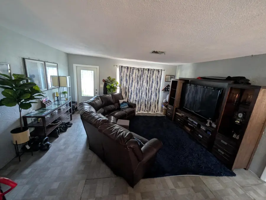 602 SW 1st Street, Dania Beach, FL 33004 - #2