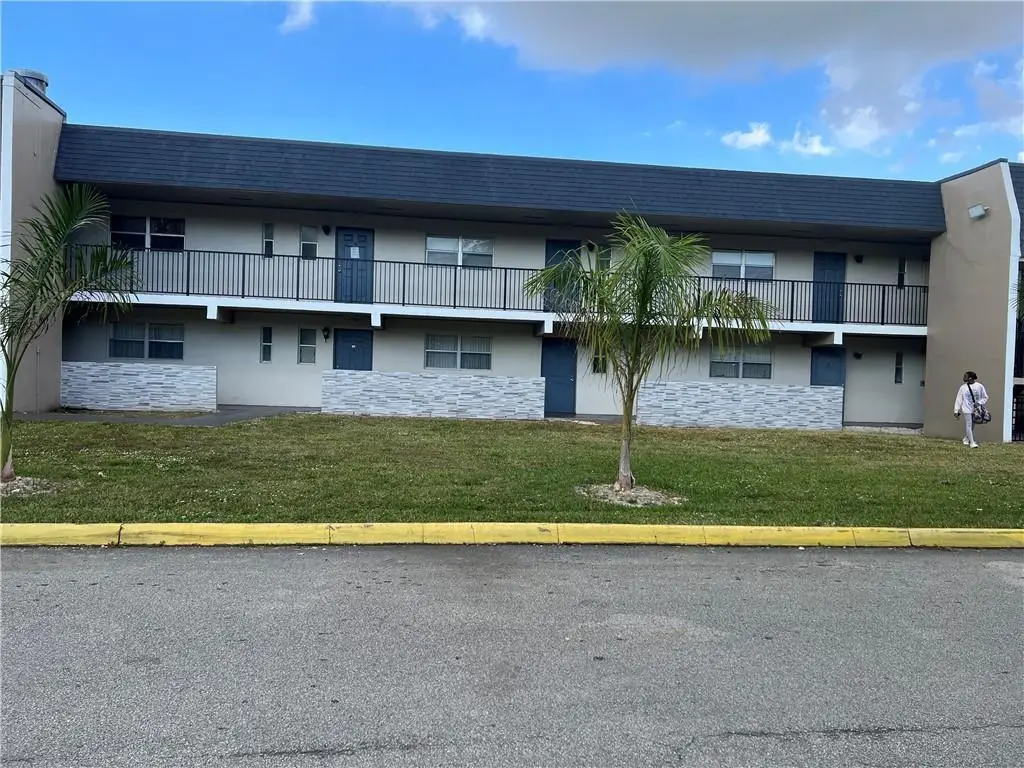 7925 S Colony Circle #107, Tamarac, FL 33321 - #1