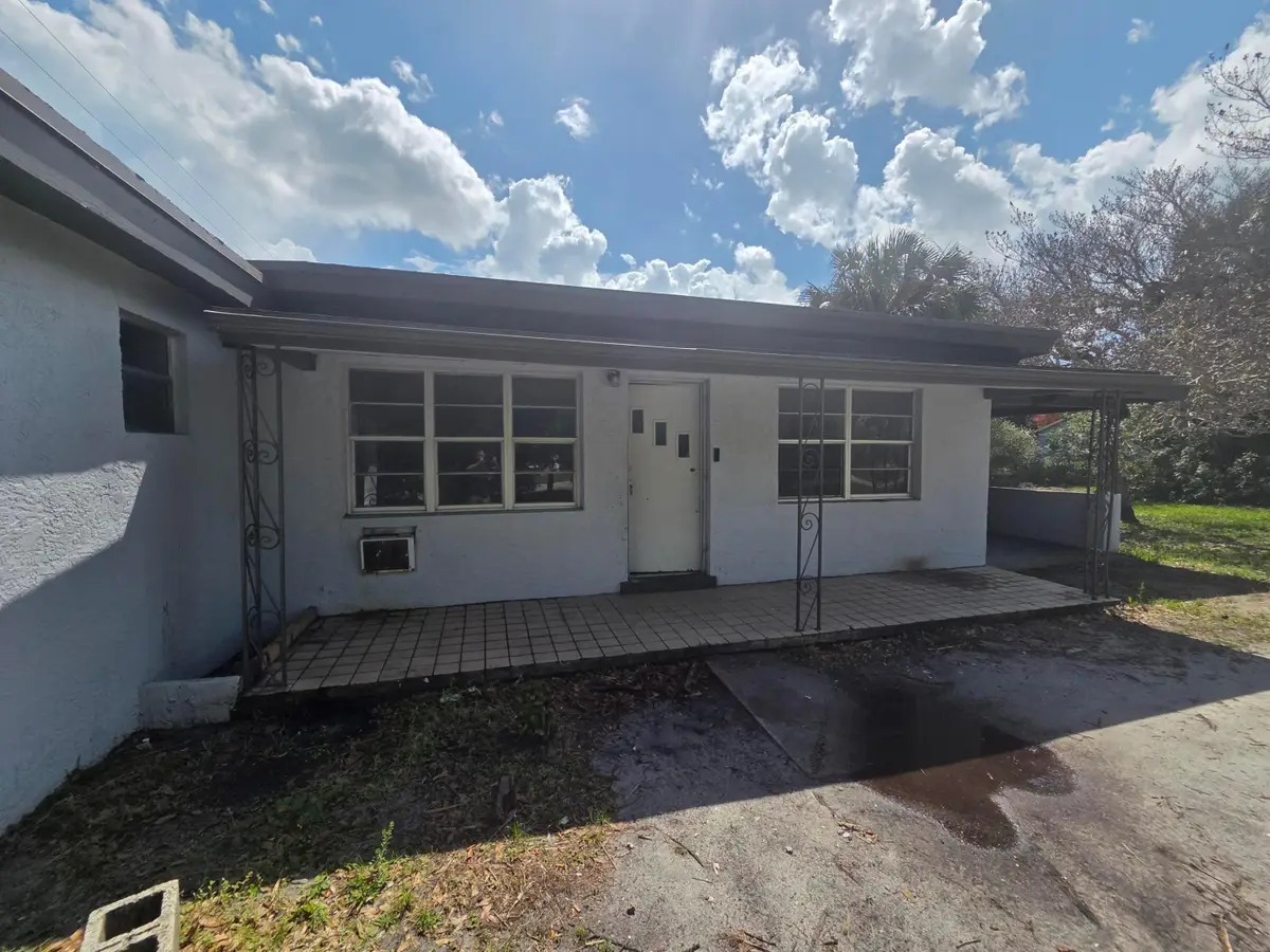 1111 N 21st Street, Fort Pierce, FL 34950 - #1