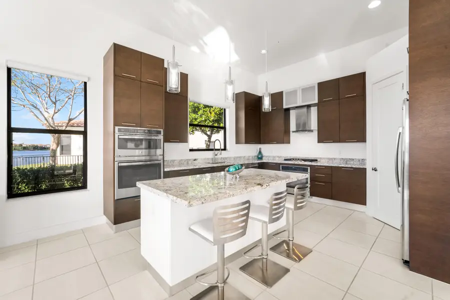 8681 Waterview Terrace, Coral Springs, FL 33076 - #3