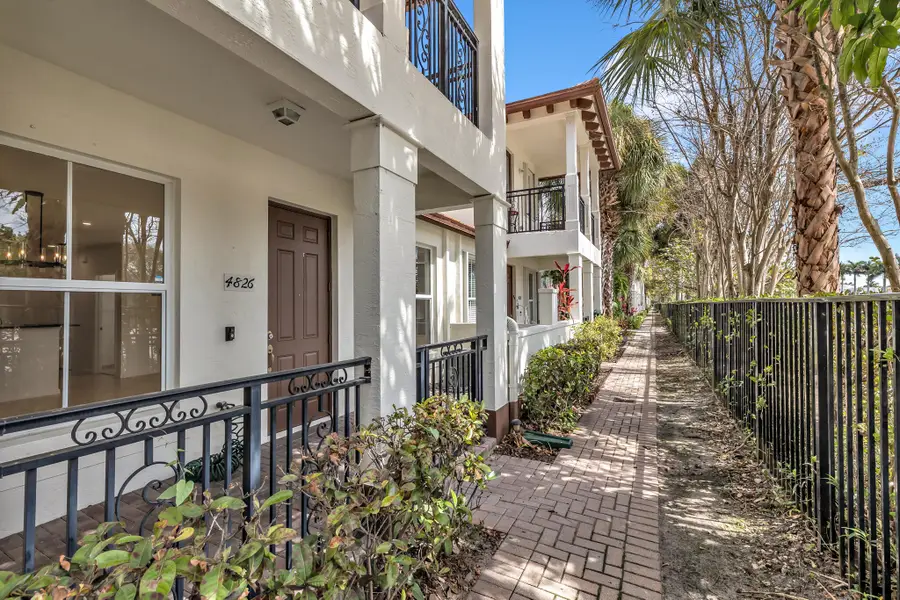 4826 Acadian Trail, Coconut Creek, FL 33073 - #2
