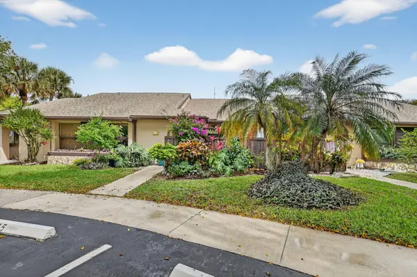 8413 E Boca Glades Blvd Boulevard E, Boca Raton, FL 33434