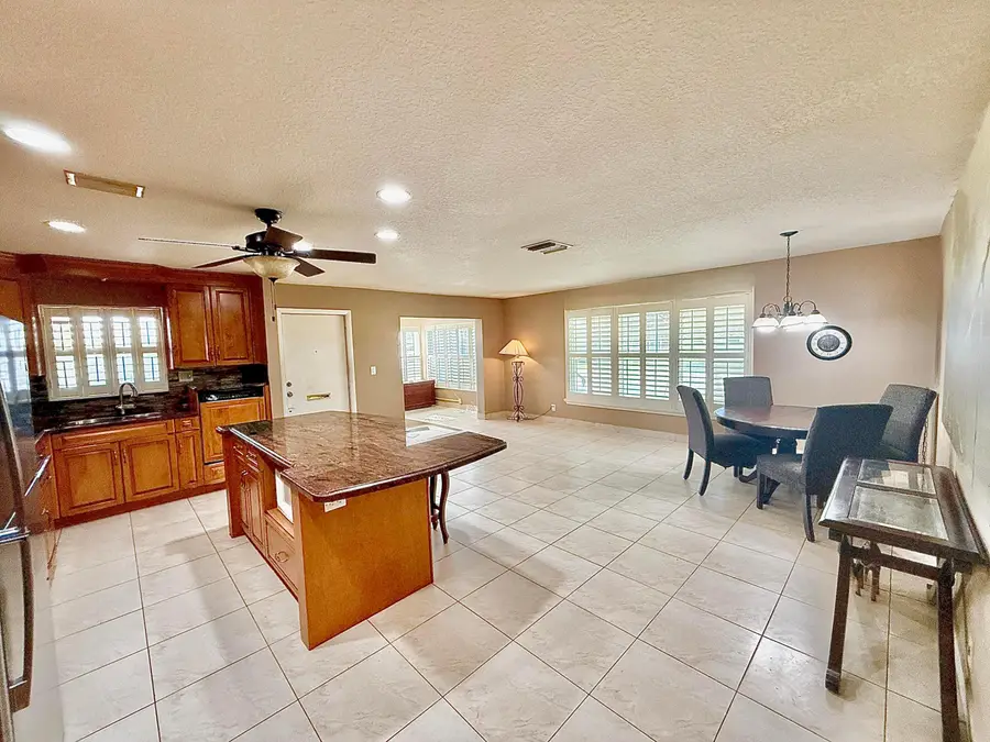 220 Country Lane #A, Boynton Beach, FL 33435 - #3