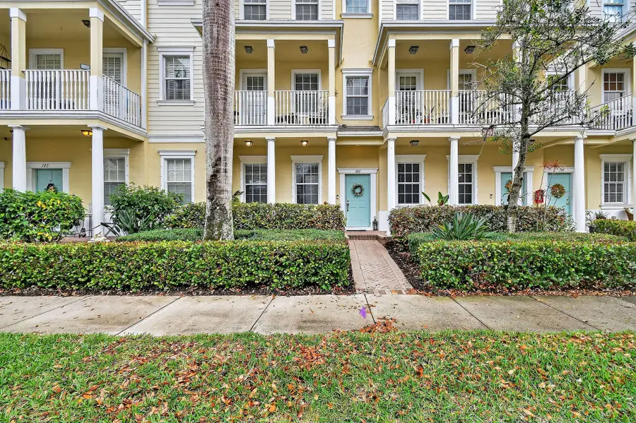 355 E Thatch Palm Circle #103, Jupiter, FL 33458 - #3