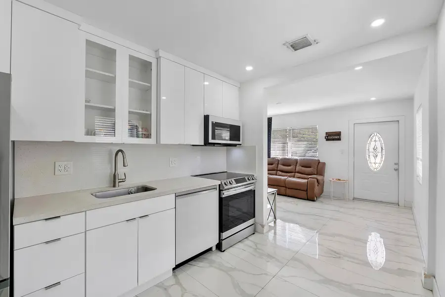 3125 SW 12th Place, Fort Lauderdale, FL 33312 - #3