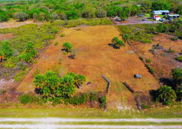 19785 NW 284th Street, Okeechobee, FL 34972