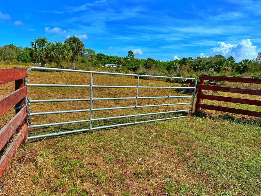 19785 NW 284th Street, Okeechobee, FL 34972 - #2