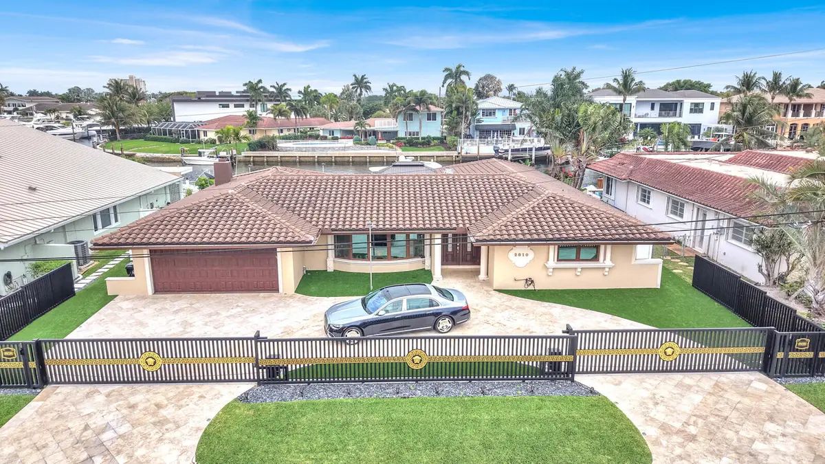 2810 NE 44th Street, Lighthouse Point, FL 33064 - #1