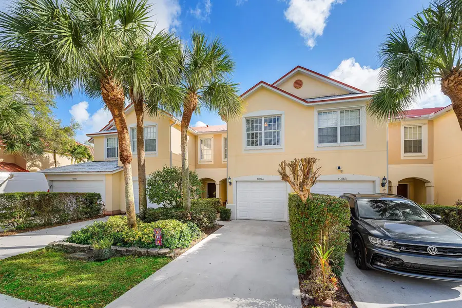 1094 Pinewood Lake Court, Greenacres, FL 33415 - #2