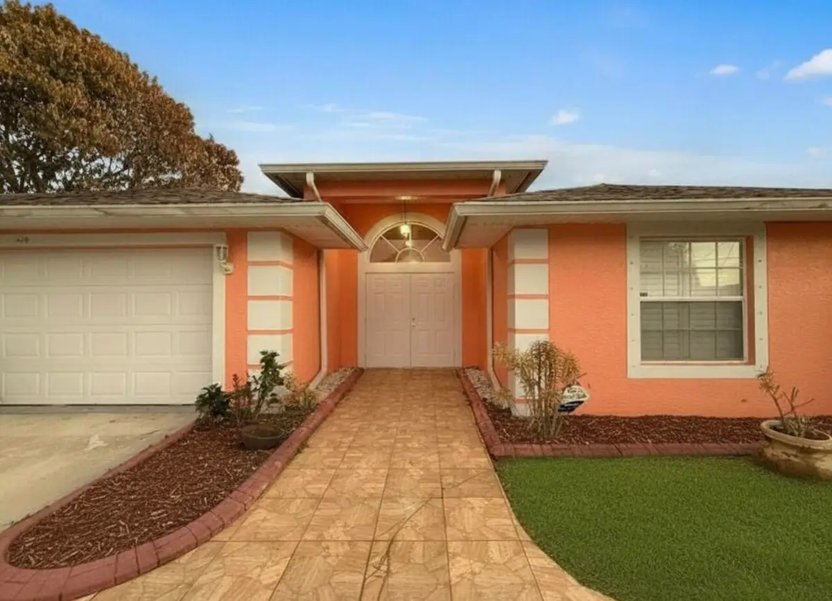 430 SE Thanksgiving Avenue, Port Saint Lucie, FL 34984 - #1