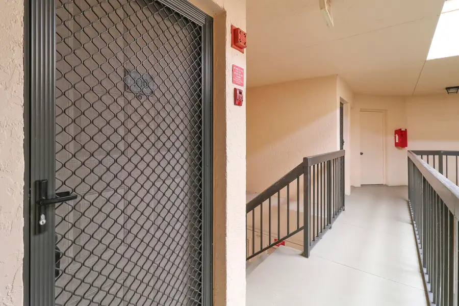 1999 NE Collins Circle #3-100, Jensen Beach, FL 34957 - #2