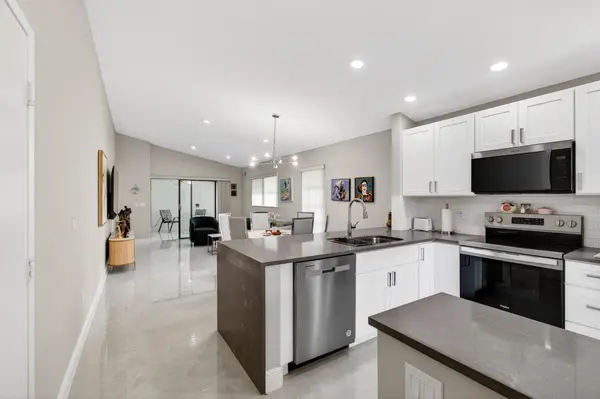 6175 Kings Gate Circle, Delray Beach, FL 33484