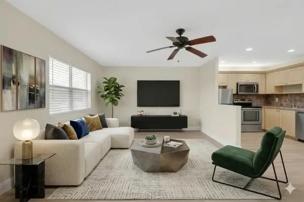 158 Valencia G, Delray Beach, FL 33446