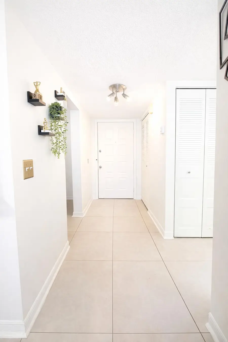 110 Lake Emerald Drive #405, Oakland Park, FL 33309 - #3