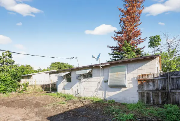 4138 Faith Street, West Palm Beach, FL 33406