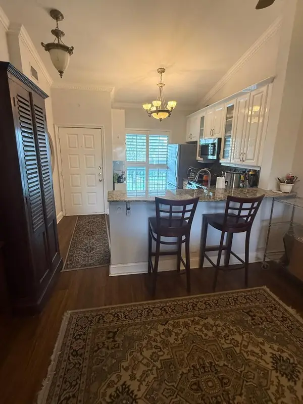 2720 S Oakland Forest Drive #1210, Oakland Park, FL 33309