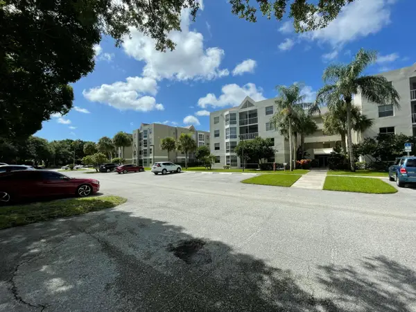 5910 Morningstar Circle #403, Delray Beach, FL 33484