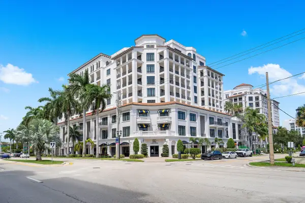 200 E Palmetto Park Road #22, Boca Raton, FL 33432