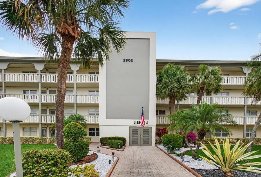 2902 Victoria Circle #J-2, Coconut Creek, FL 33066 - #3