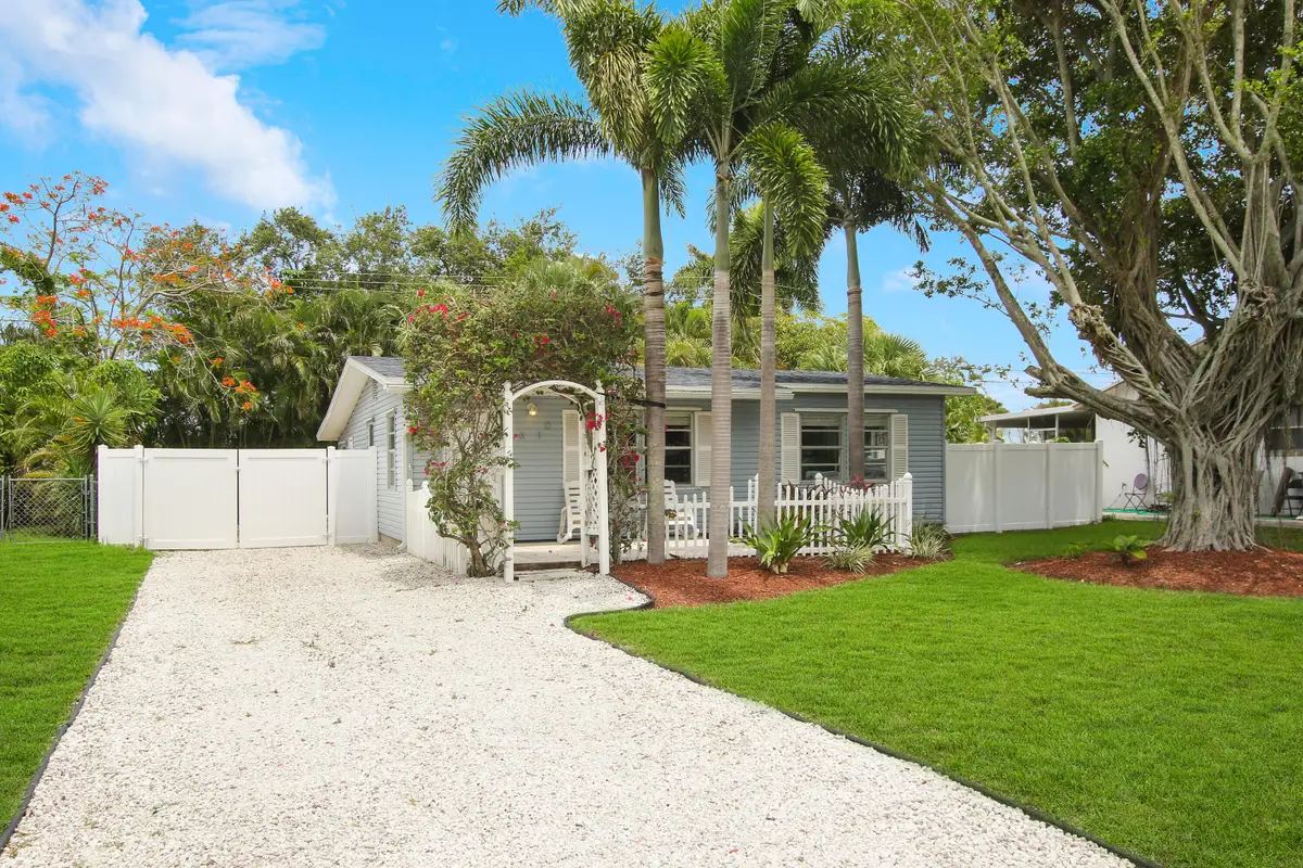 601 N Pennock Lane, Jupiter, FL 33458 - #1