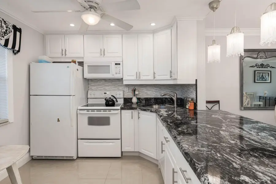 7300 NW 5th Court, Margate, FL 33063 - #2