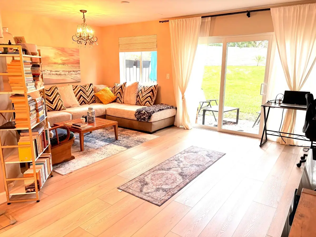 1958 E Discovery Cir Circle E, Deerfield Beach, FL 33442 - #1