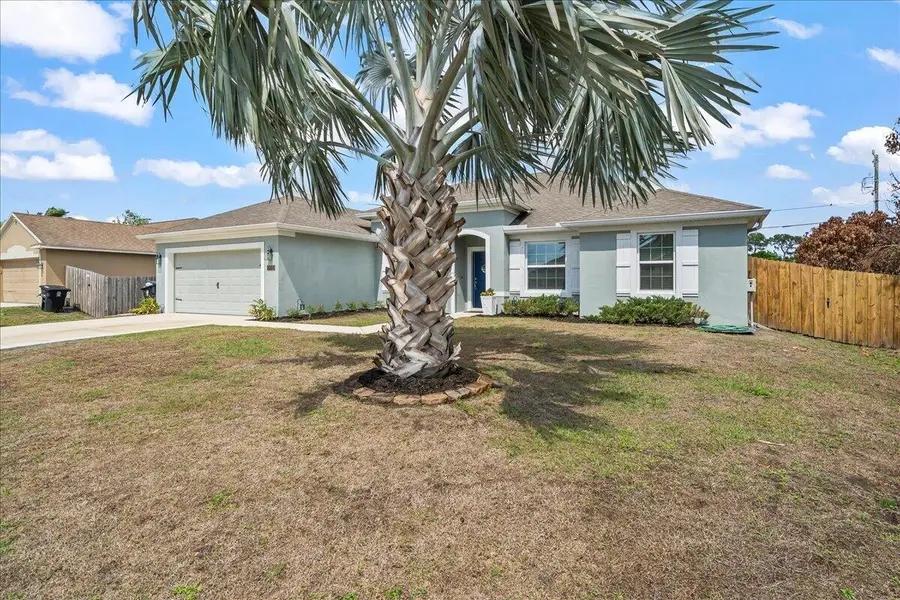 2141 SW Leafy Road, Port Saint Lucie, FL 34953 - #2