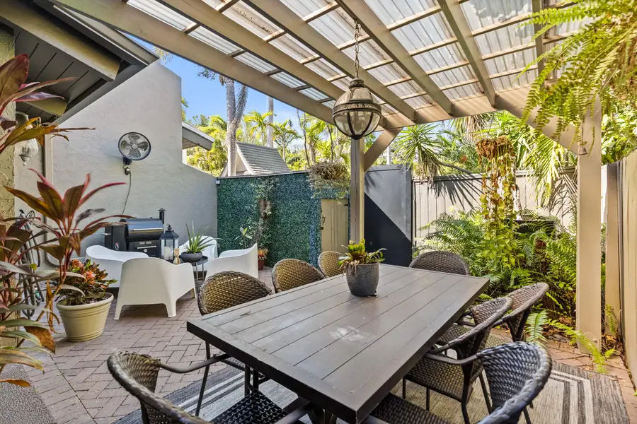 228 NE 16th Terrace, Fort Lauderdale, FL 33301 - #3