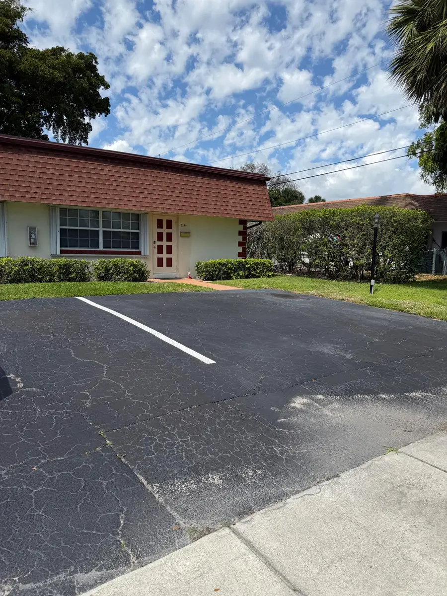3225 NE 21st Avenue #7, Lighthouse Point, FL 33064 - #2