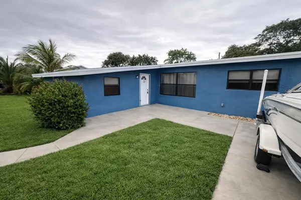 2591 Myrica Road, West Palm Beach, FL 33406