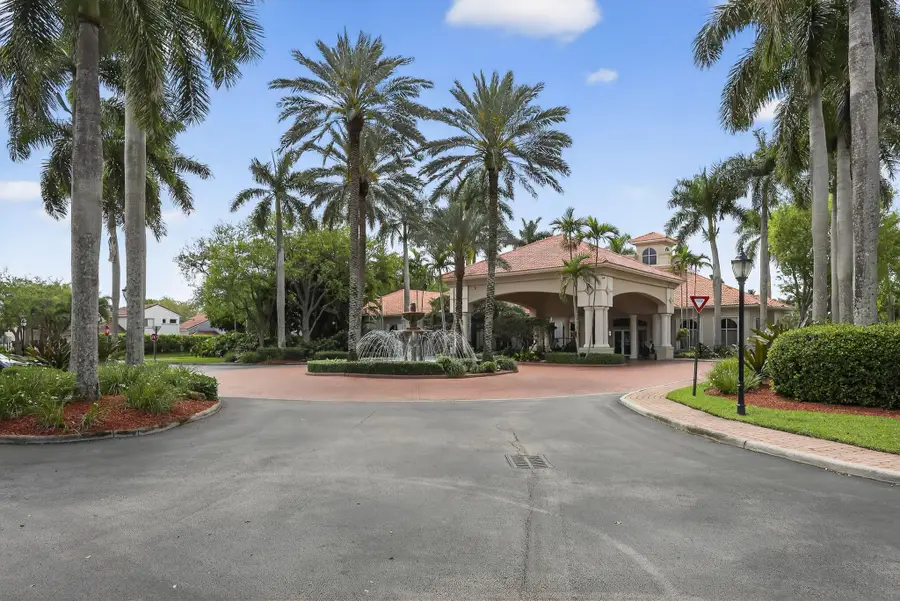 1776 NW 78th Avenue, Pembroke Pines, FL 33024 - #2