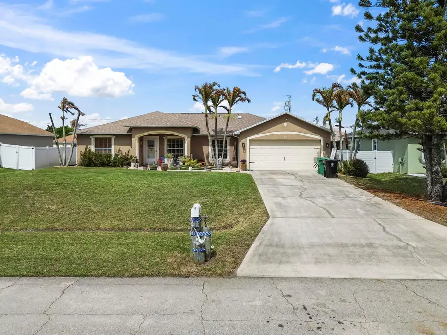 311 SW Dustin Avenue, Port Saint Lucie, FL 34953 - #2