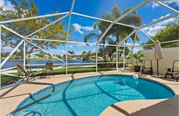 8233 Cozumel Lane, Wellington, FL 33414