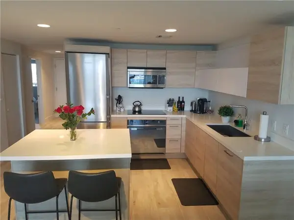 16385 Biscayne Boulevard #1018, North Miami Beach, FL 33160