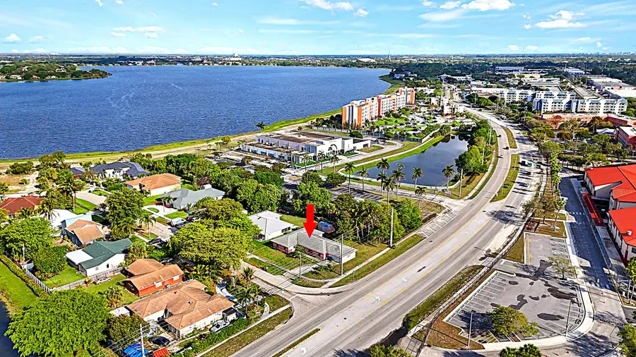 1301 N Mangonia Drive, West Palm Beach, FL 33401 - #2