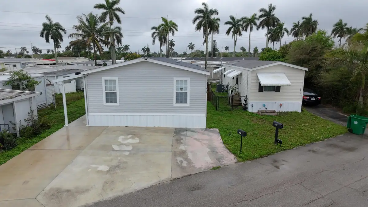 8516 SW 17th Court, Davie, FL 33324 - #1