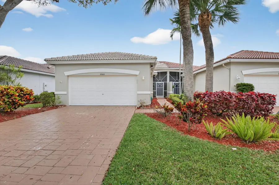 10585 Royal Caribbean Circle, Boynton Beach, FL 33437 - #2
