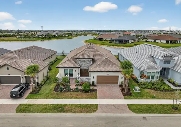 10102 SW Davanti Drive, Port St Lucie, FL 34987