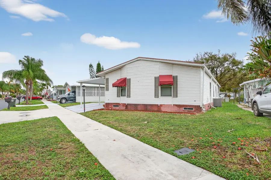 6482 NW 37th Avenue, Coconut Creek, FL 33073 - #3