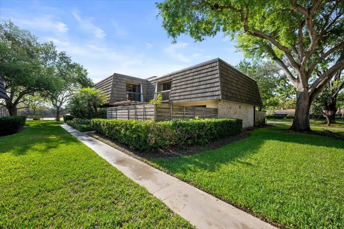 522 5th Terrace, Palm Beach Gardens, FL 33418 - #1