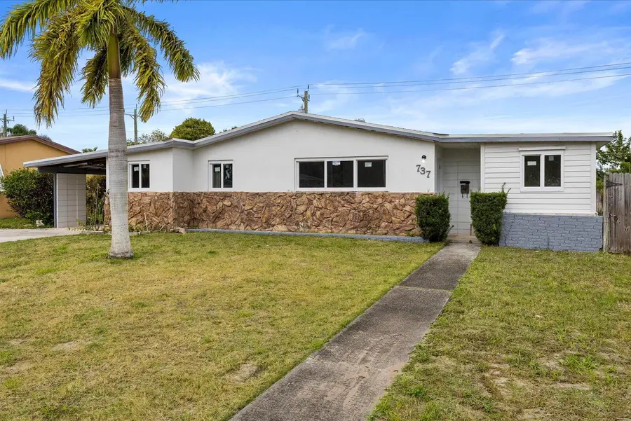 737 W Ilex Drive, West Palm Beach, FL 33403 - #3