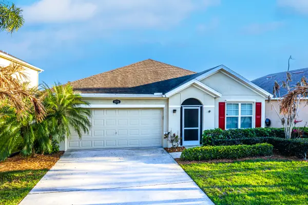 1486 Lexington Square Sw, Vero Beach, FL 32962
